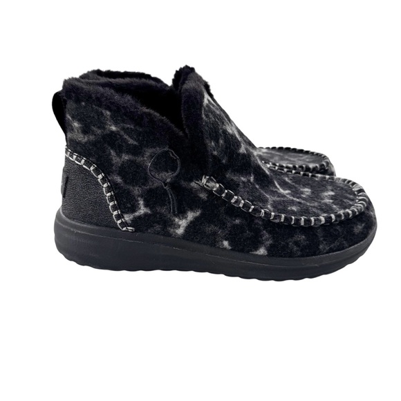 NEW Hey Dude Women’s Denny Marble Gray High Top Comfort Shoe Boots Size 7 - Picture 3 of 13